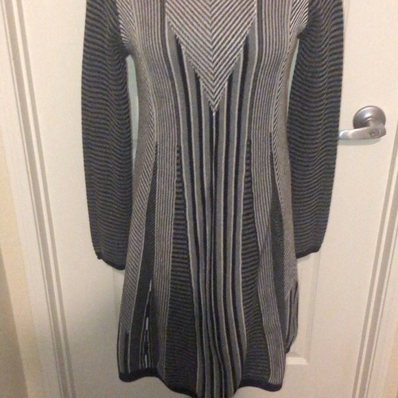 PrAna long sleeve “Whitley” sweater dress - Picture 5 of 12